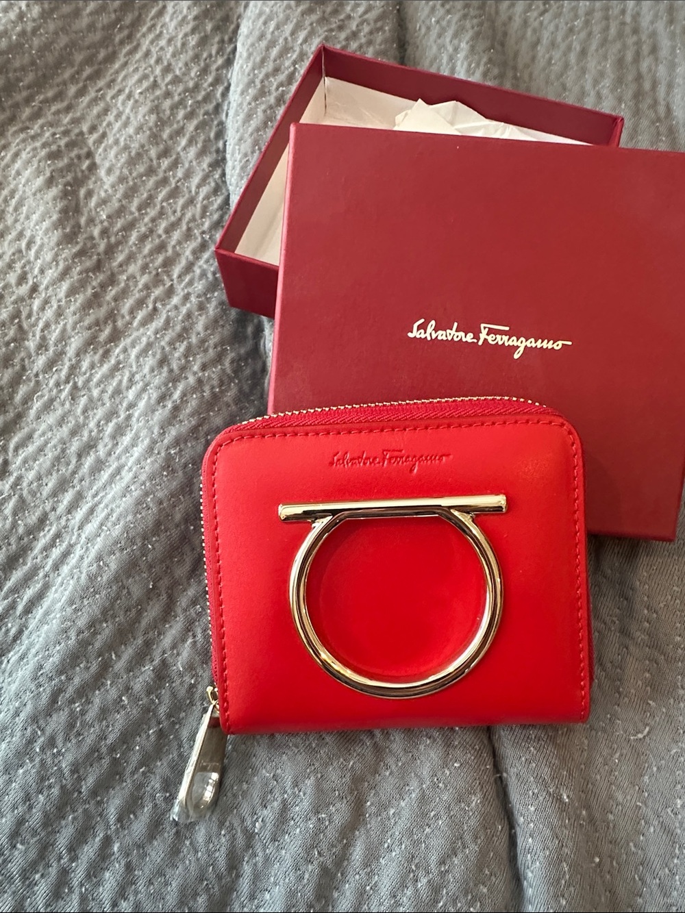 Salvatore Ferragamo Red Leather Gancini Zip Coin Wallet NWT